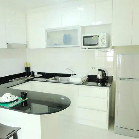 Charming Resident At Ekkamai From Studio Unit Up To 2 Bedroom Apartment Bangkok Exterior photo