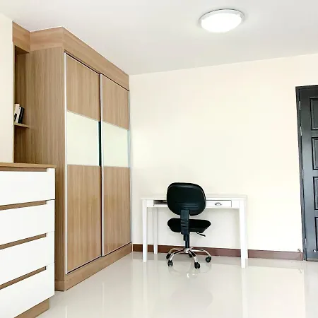 Charming Resident At Ekkamai From Studio Unit Up To 2 Bedroom Apartment Bangkok Exterior photo