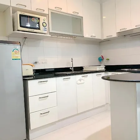 Charming Resident At Ekkamai From Studio Unit Up To 2 Bedroom Apartment Bangkok Exterior photo