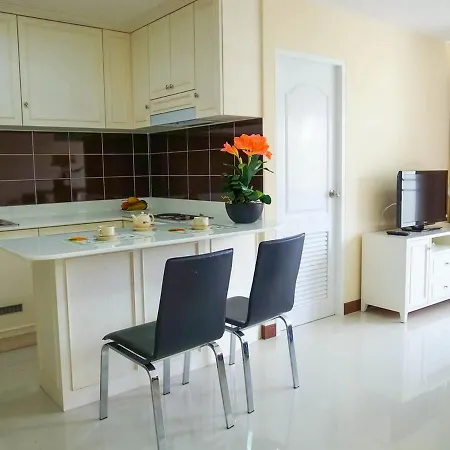 Charming Resident At Ekkamai From Studio Unit Up To 2 Bedroom Apartment Bangkok Exterior photo