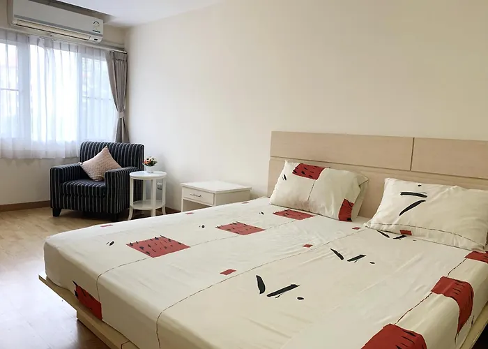 Charming Resident At Ekkamai From Studio Unit Up To 2 Bedroom Apartment